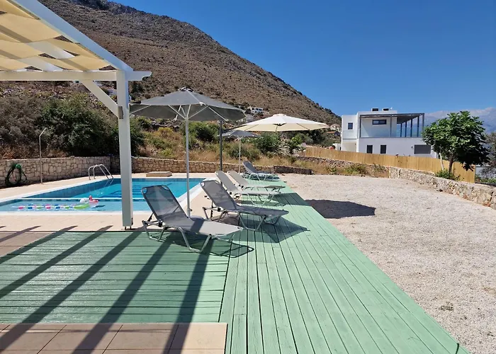 Margarita\'S Escape Villa