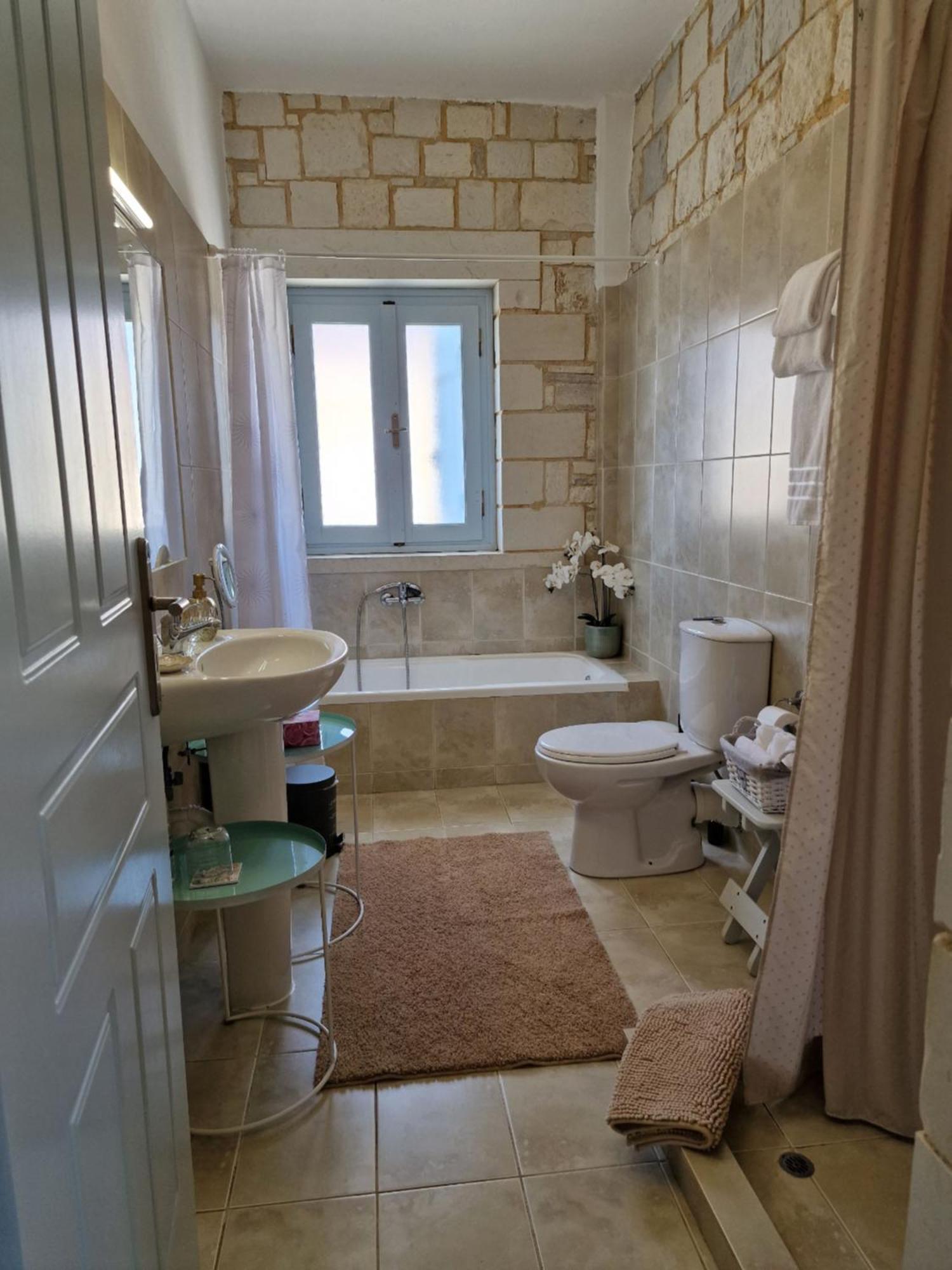 Margarita's Escape Villa *