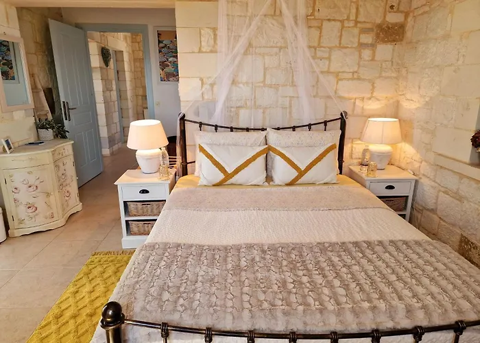 Margarita\'S Escape Villa